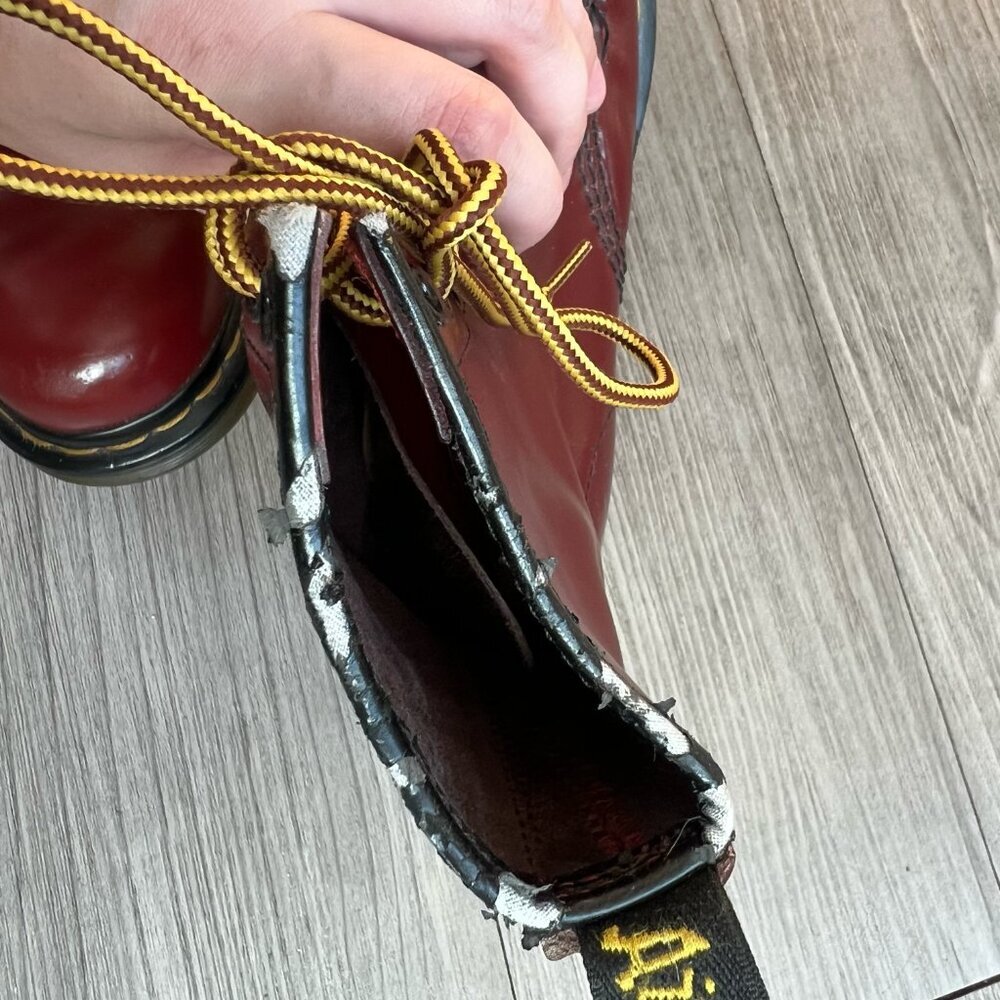 Dr. Martens 1460 Smooth Leather Lace Up Boots Cherry Size W6/M8 - Picture 6 of 7